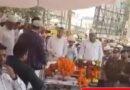 मंगलौर से बसपा विधायक हाजी सरवत करीम अंसारी के जनाज़े में उमड़ा सैलाब